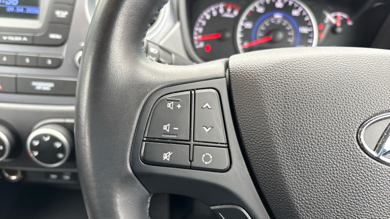 Hyundai i10 1.0 SE 5dr Petrol Hatchback